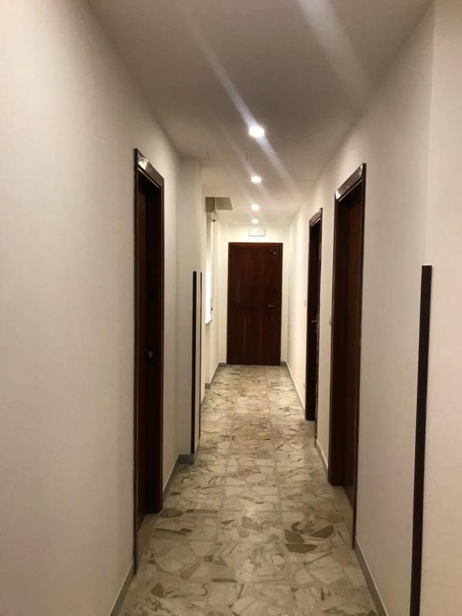 Theokritos Flat Siracusa Hotel Сиракуза Екстериор снимка